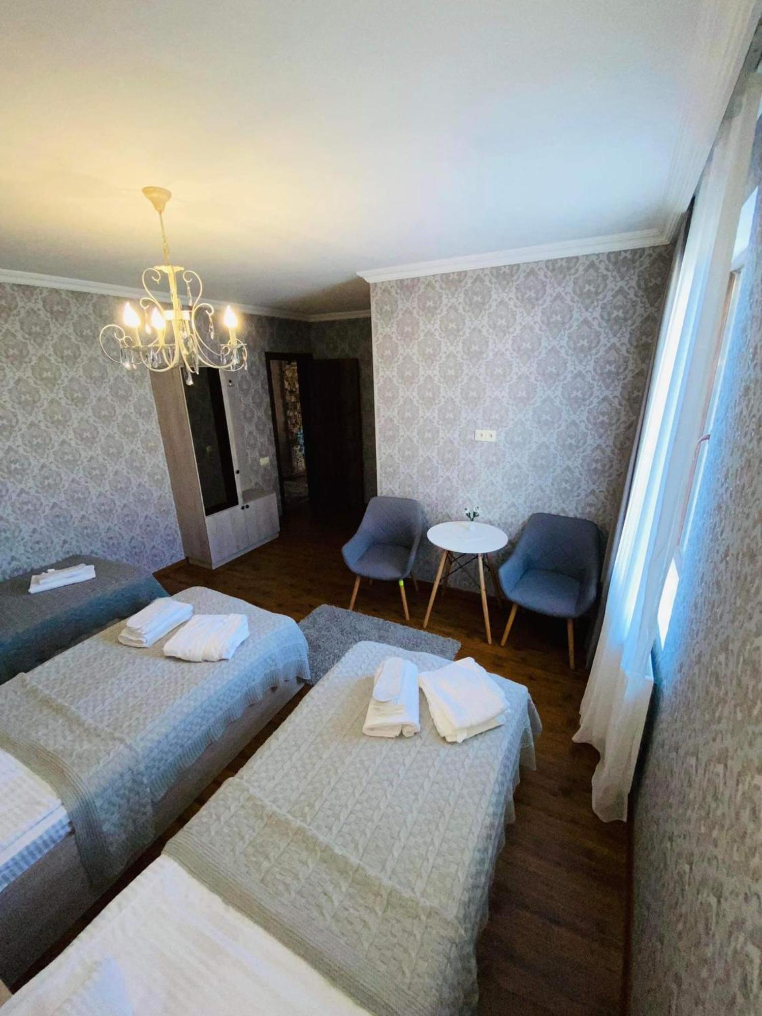 ホテル Golden Star Kazbegi 部屋 写真